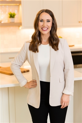Profile picture of Emily Pierce