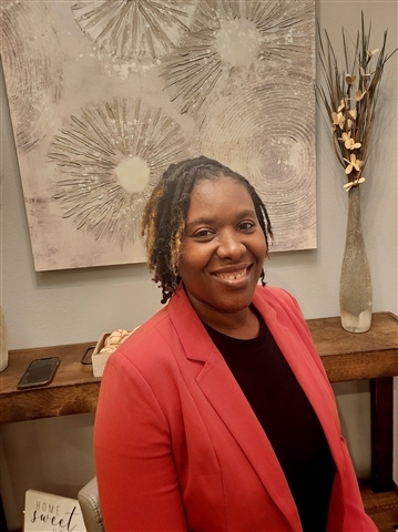 Profile picture of Chandra Rasberry