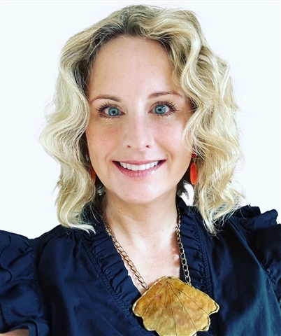 Profile picture of Stephanie Hurst