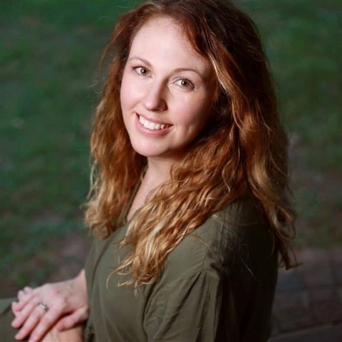 Profile picture of Alexis Davis