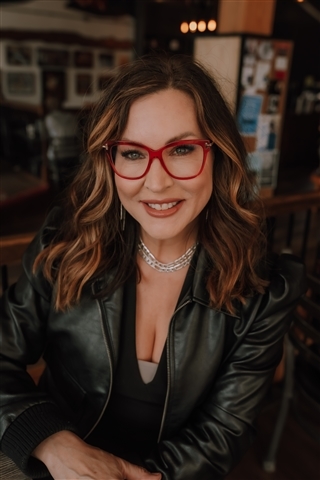Profile picture of Kimberly Robbins