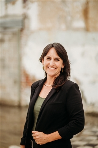 Profile picture of Melissa Cowper Smith