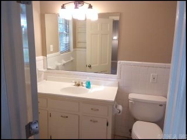 5800 N Walnut  North Little Rock, AR