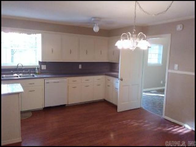 5800 N Walnut  North Little Rock, AR