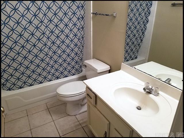 3 Ophelia  Maumelle, AR