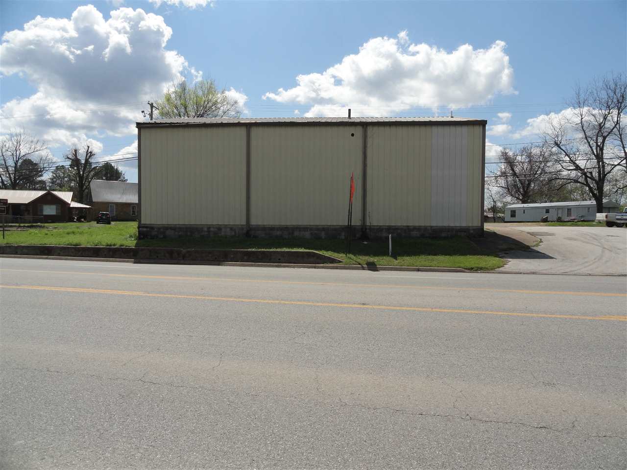 501 E Main Street Marshall, AR 72650