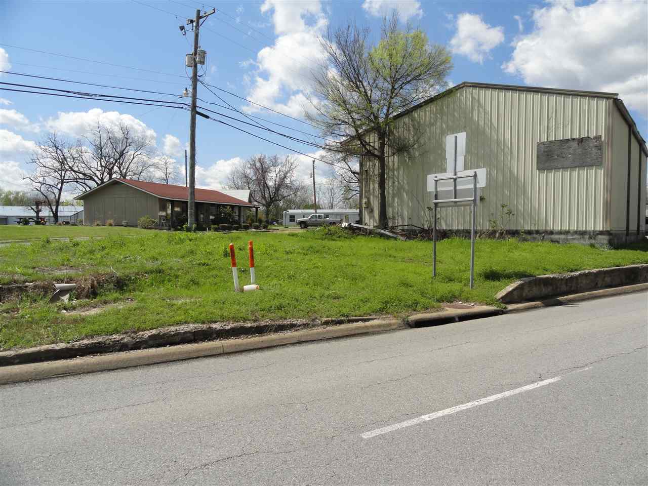 501 E Main Street Marshall, AR 72650