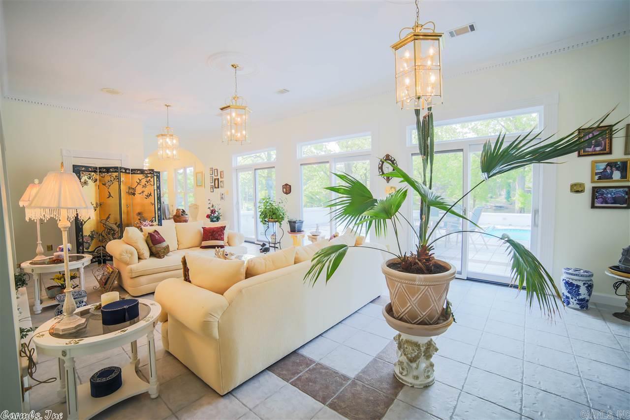 5 Edenwood Lane North Little Rock, AR 72116