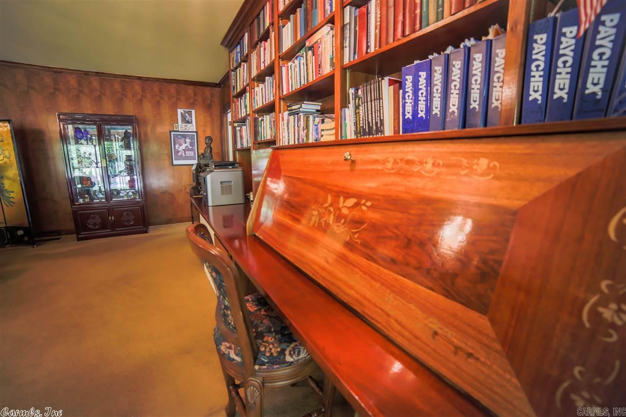 5 Edenwood Lane North Little Rock, AR 72116