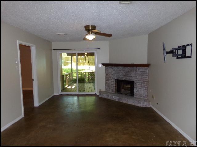 49 Oak Forest  Maumelle, AR