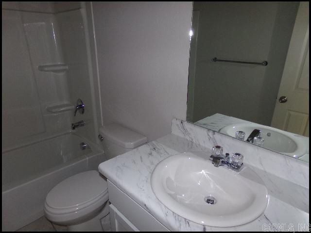 2424 Vivian  Benton, AR