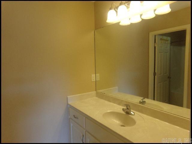 100 Corbin  Cabot, AR