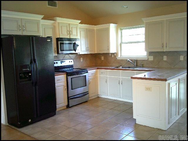 100 Corbin  Cabot, AR