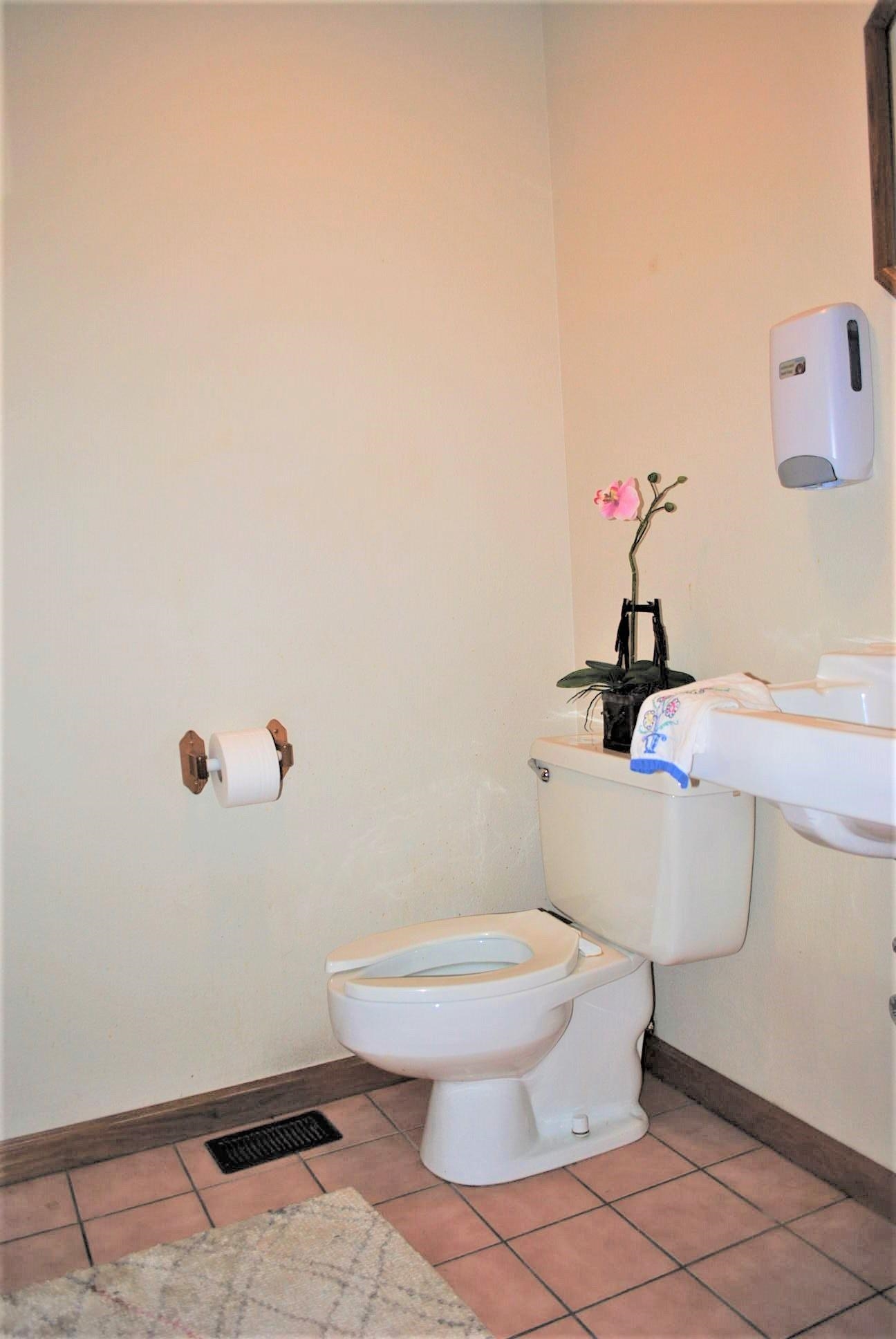 19797 N Hwy 5  Mountain View, AR