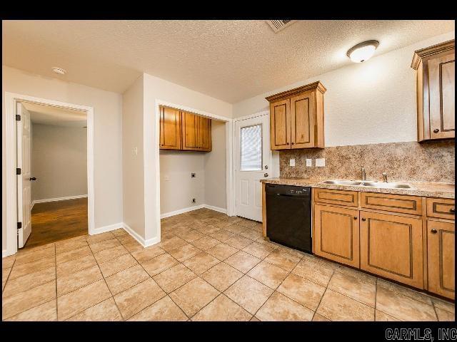 400 E Locust B  Cabot, AR