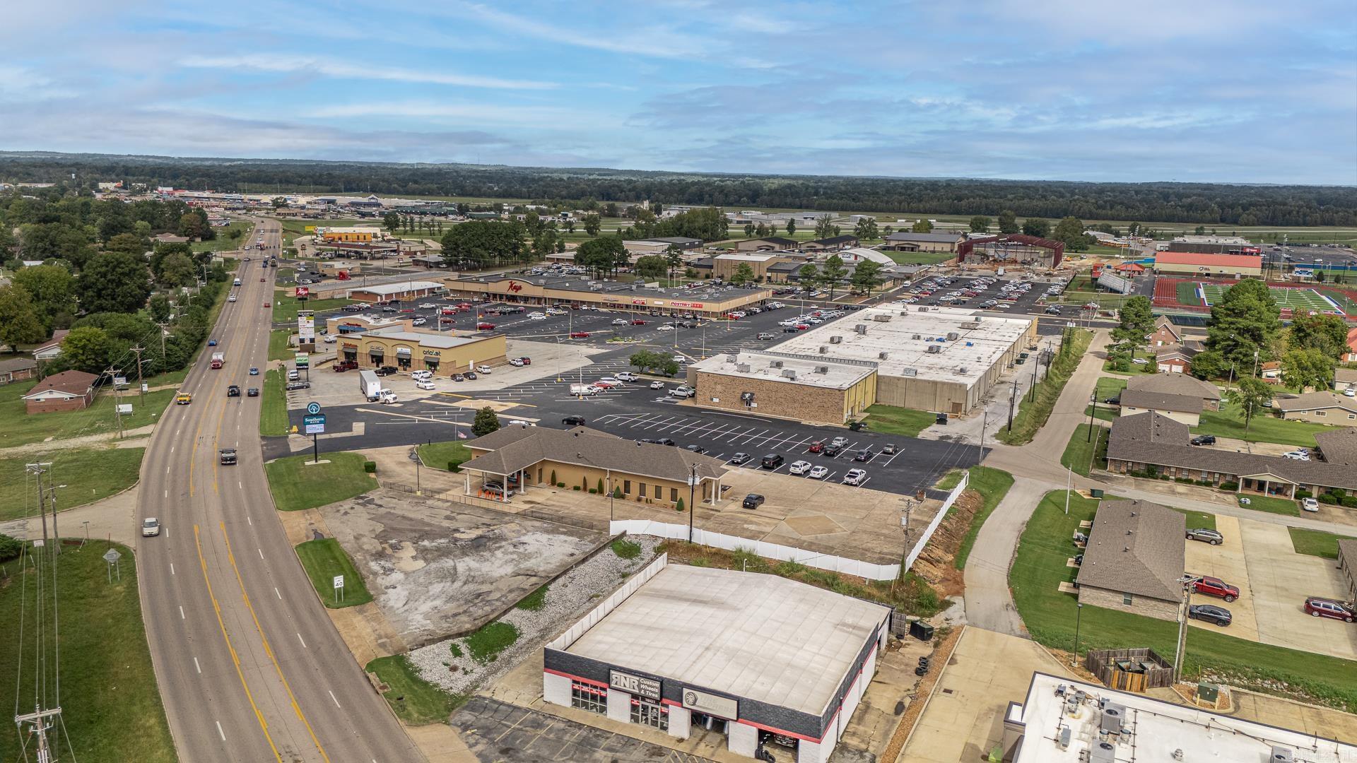 1723 W KINGSHIGHWAY STE 4 PARAGOULD PLAZA STE 4 Paragould, AR