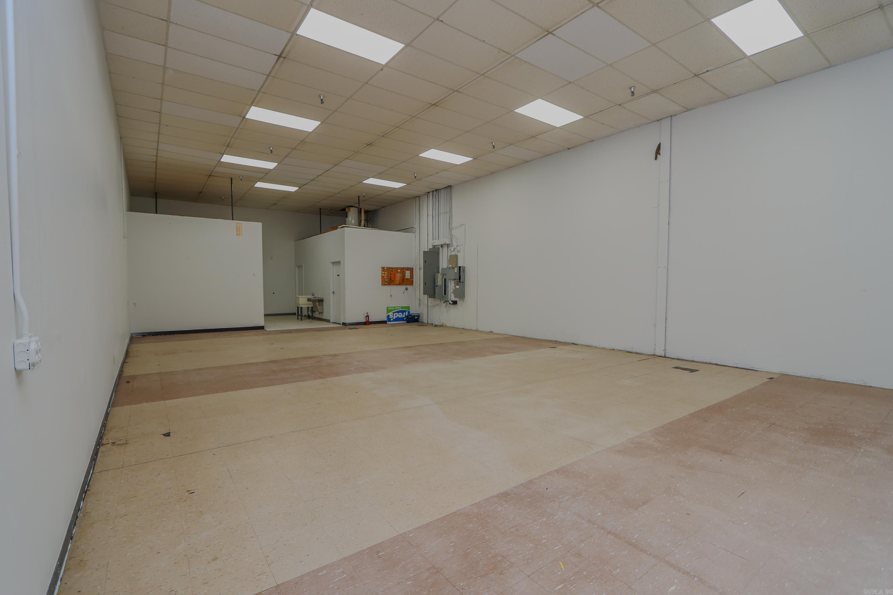 1723 W KINGSHIGHWAY STE 4 PARAGOULD PLAZA STE 4 Paragould, AR