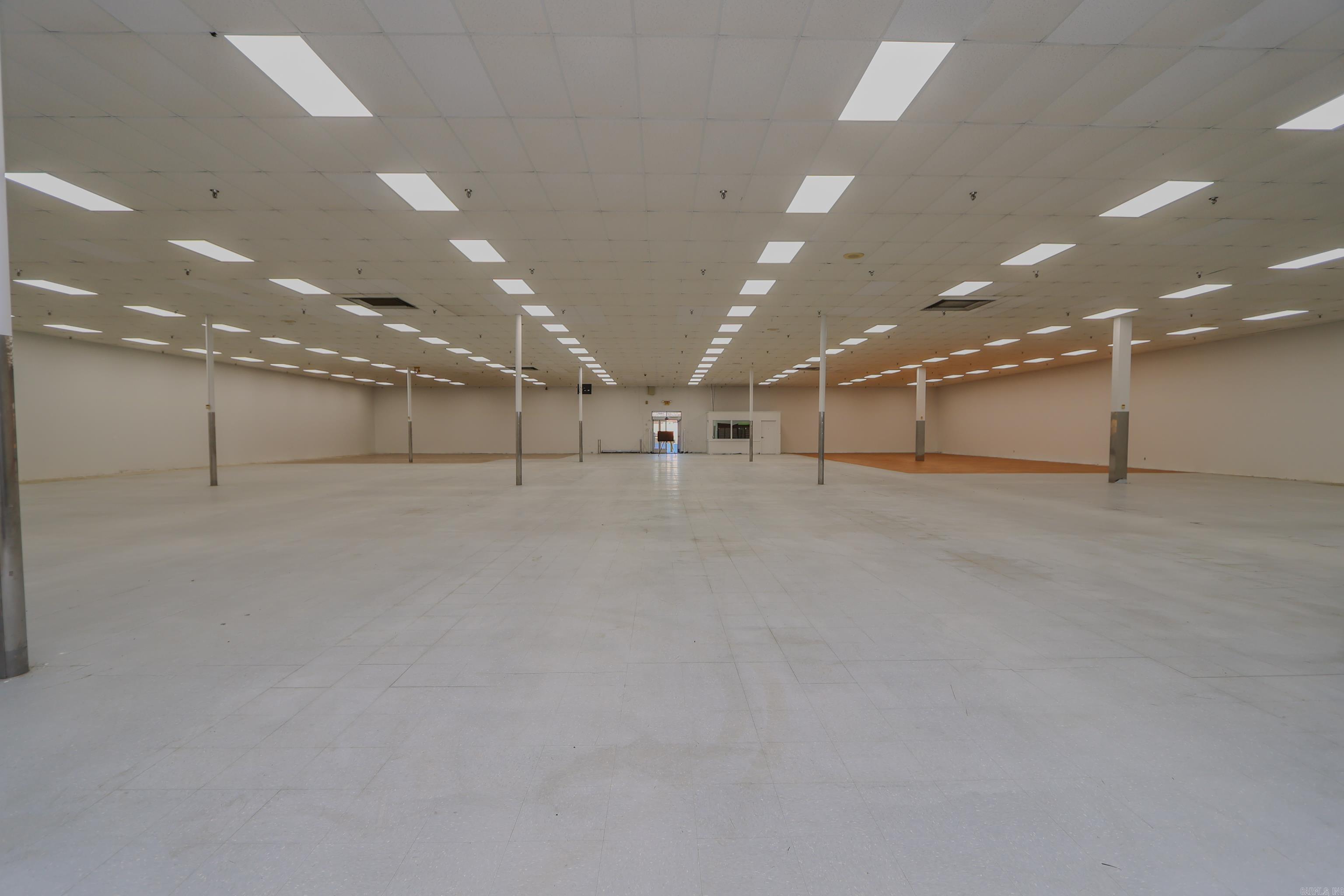 1723 W KINGSHIGHWAY STE 4 PARAGOULD PLAZA STE 4 Paragould, AR