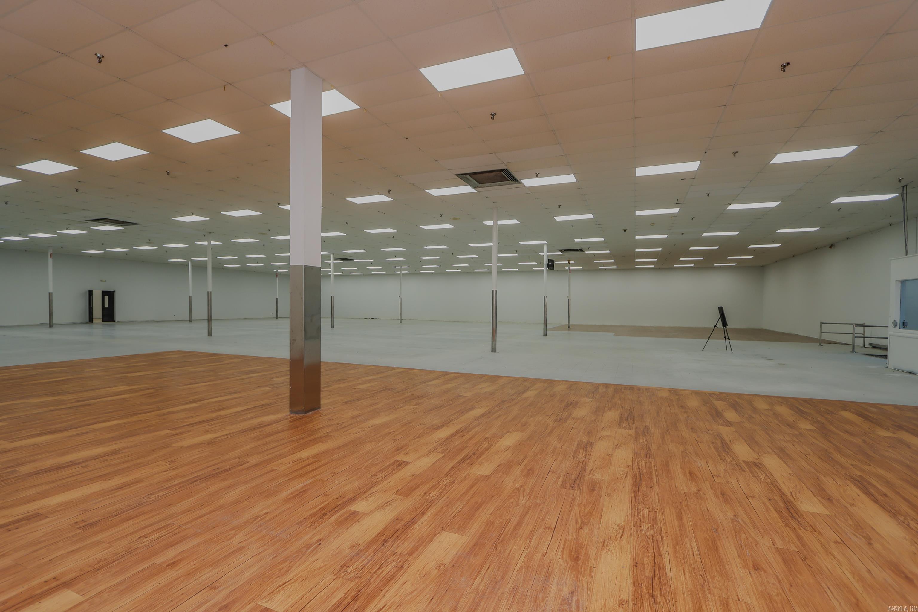 1723 W KINGSHIGHWAY STE 4 PARAGOULD PLAZA STE 4 Paragould, AR