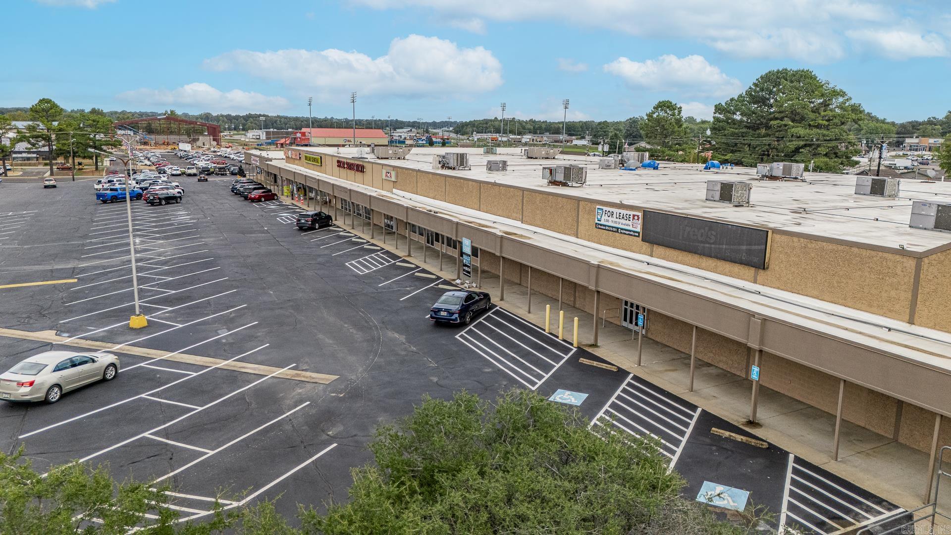 1723 W KINGSHIGHWAY STE 4 PARAGOULD PLAZA STE 4 Paragould, AR