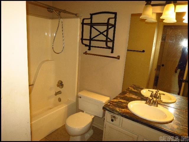 12124 Shawnee Forest  Little Rock, AR