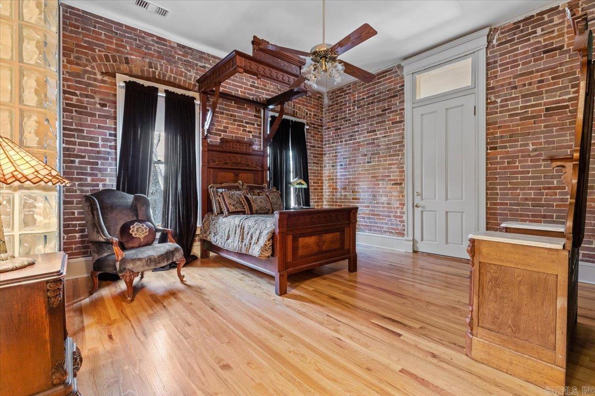 1619 Louisiana Street  Little Rock, AR