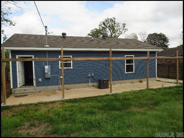 306 Barnes  Lonoke, AR