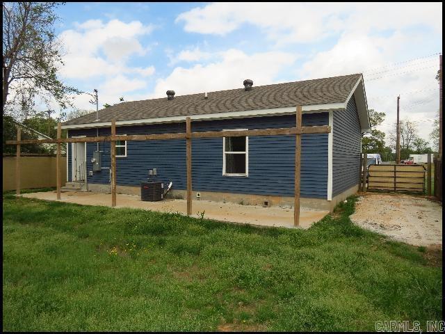 306 Barnes  Lonoke, AR