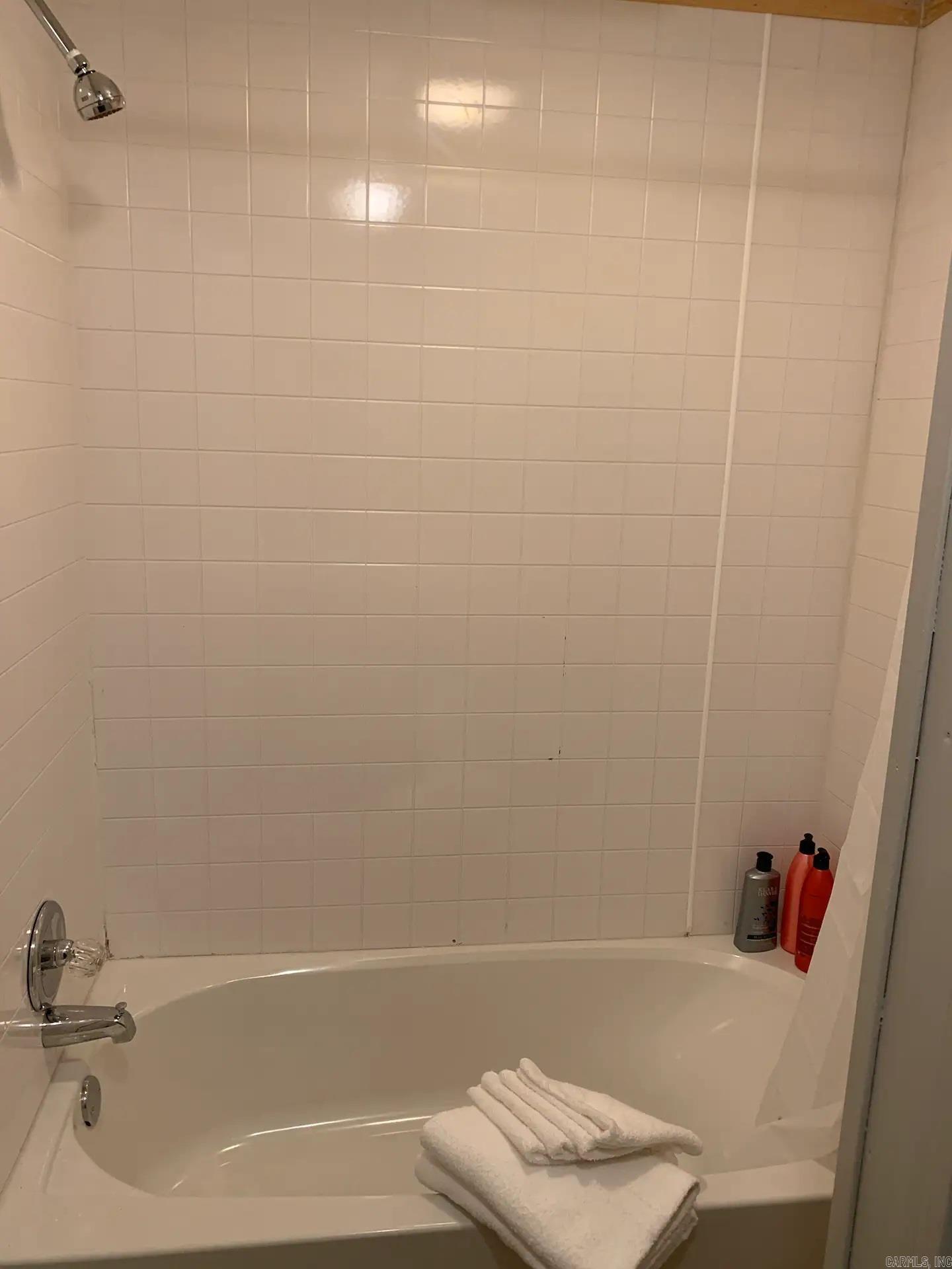 6237 AR 16 HWY  Fallsville, AR