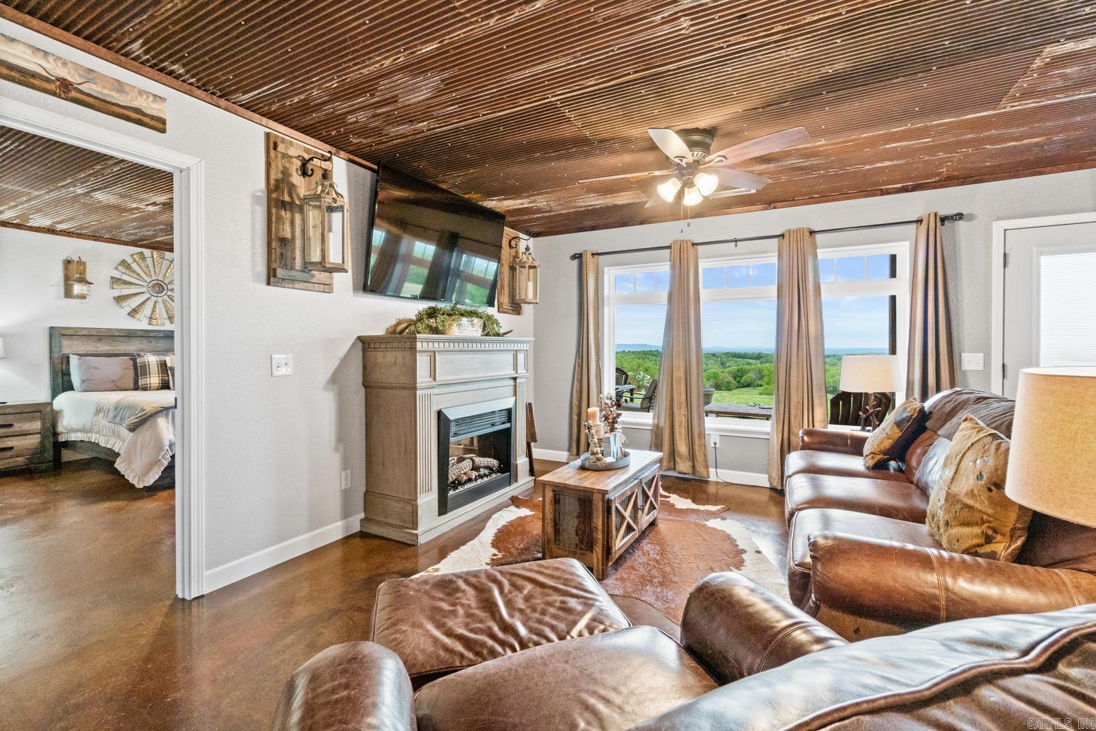 1636 S Maumee Road Marshall, AR 72650