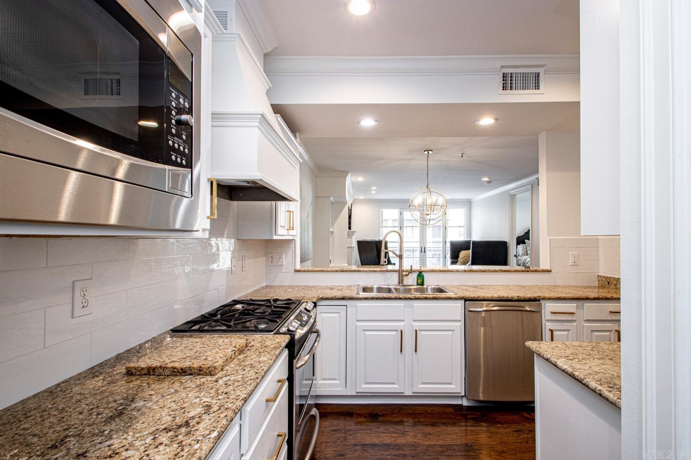 600 Chenal Woods  Little Rock, AR