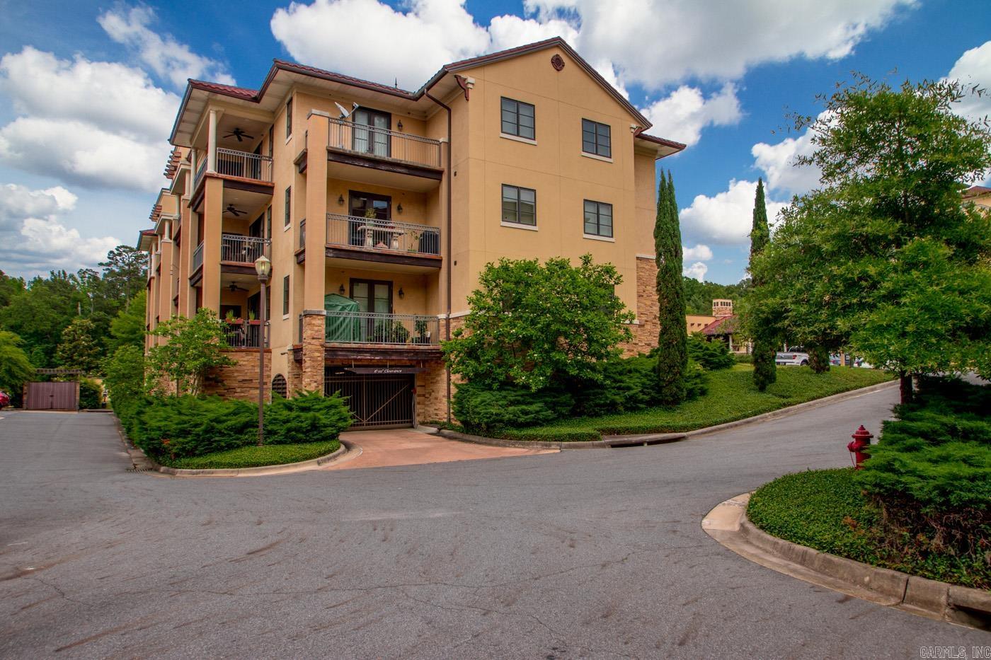 600 Chenal Woods  Little Rock, AR