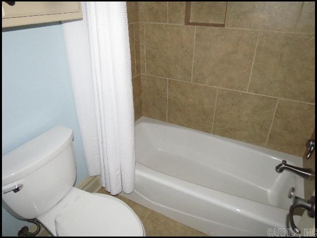 21 Commentry  Little Rock, AR