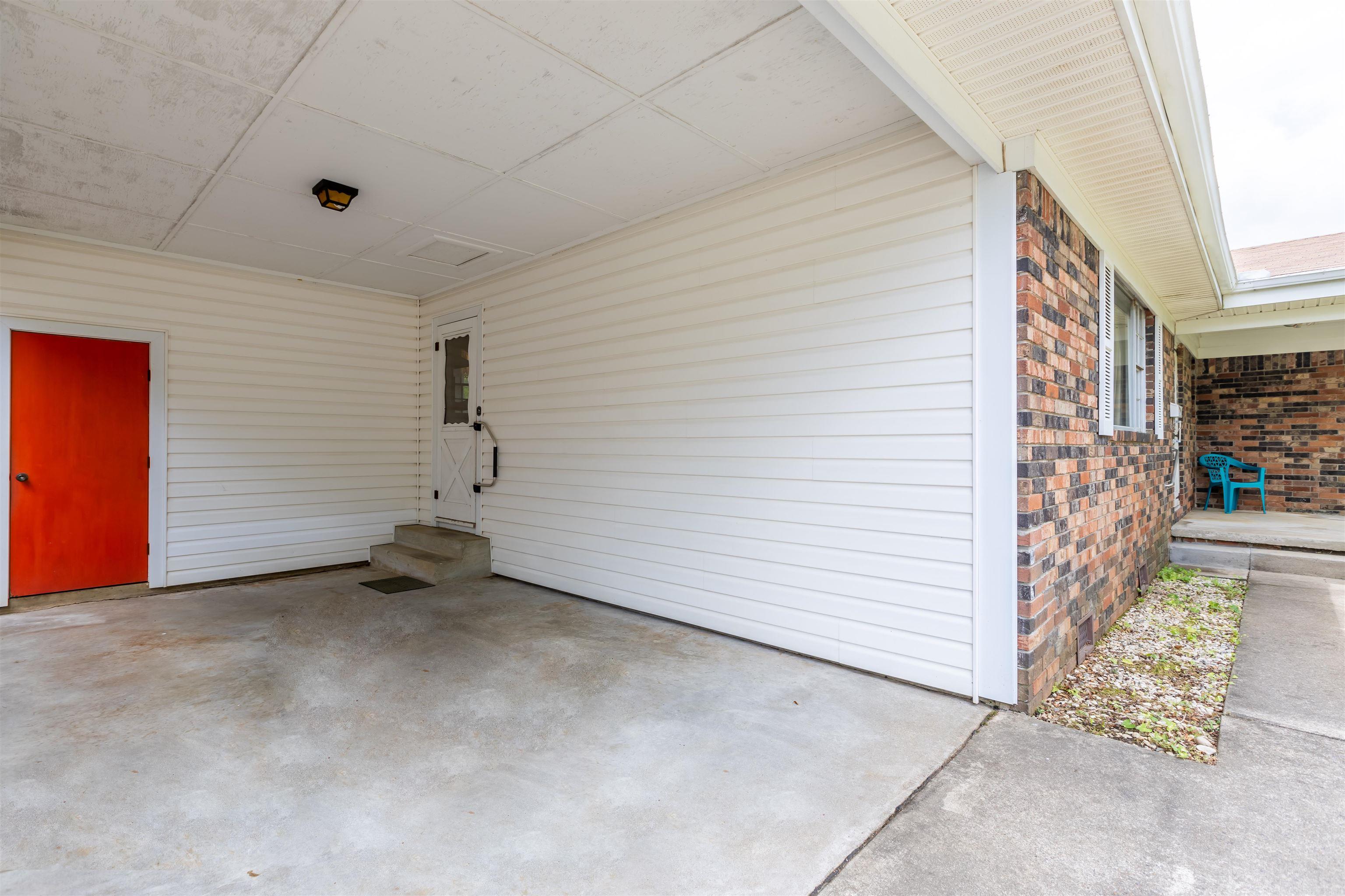 409 Neal Street — photo 2