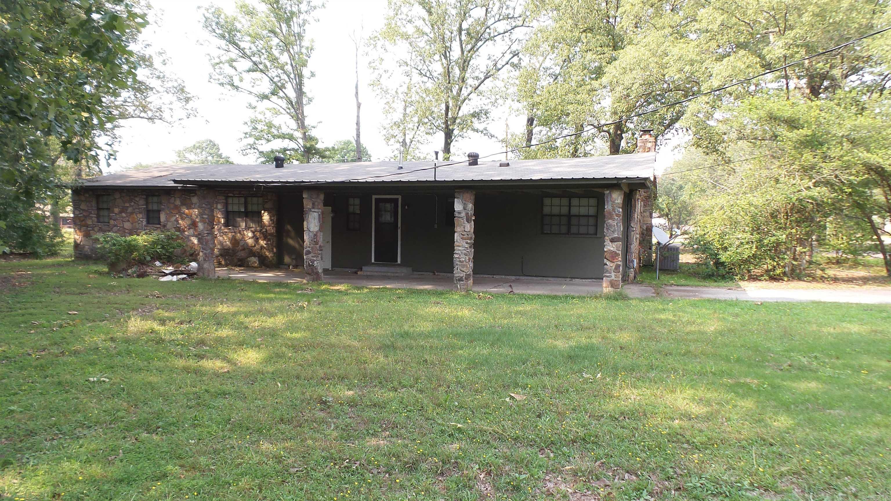 6406 Sheridan rd  White Hall, AR