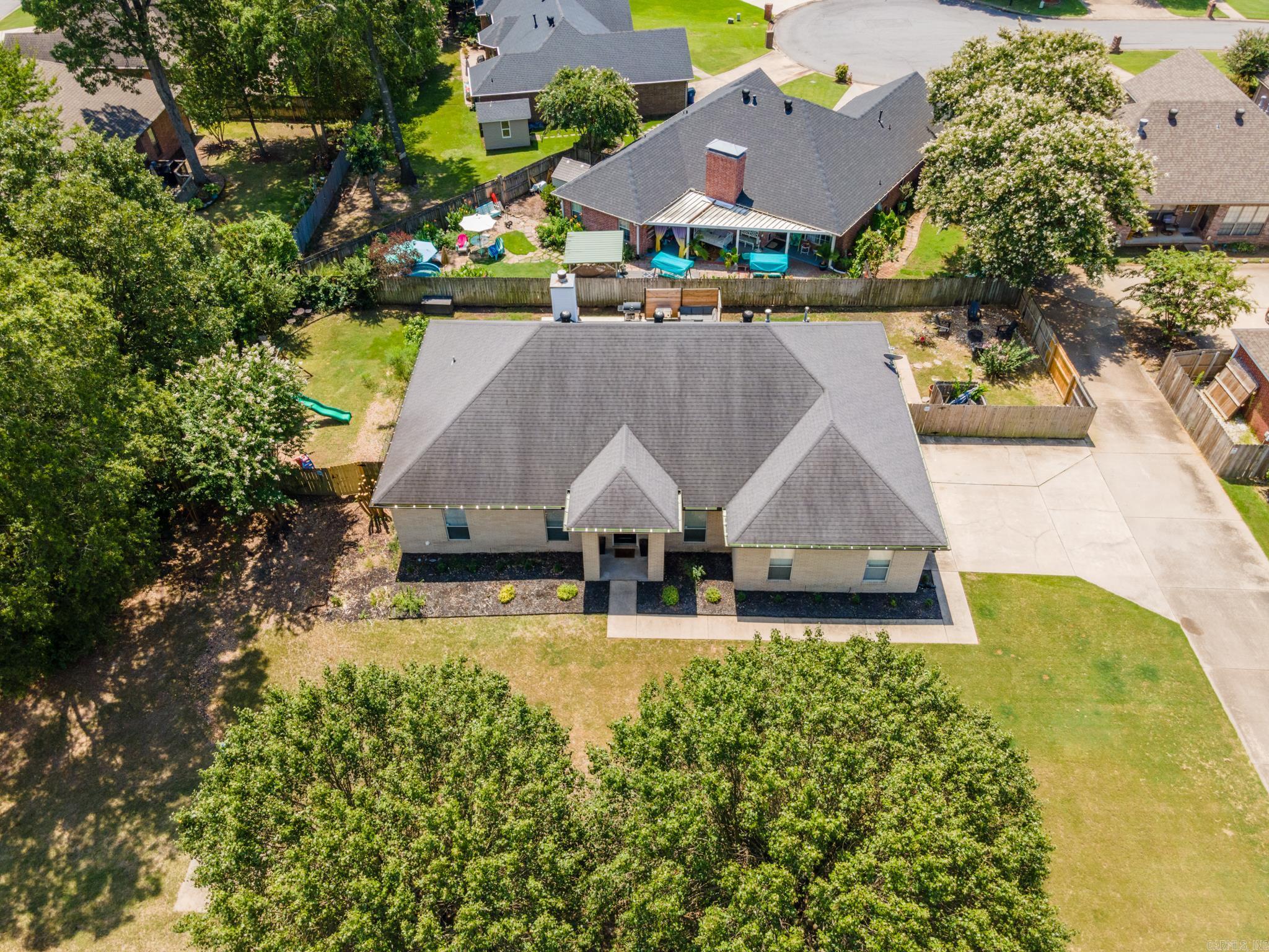 218 Country Club Parkway — photo 3