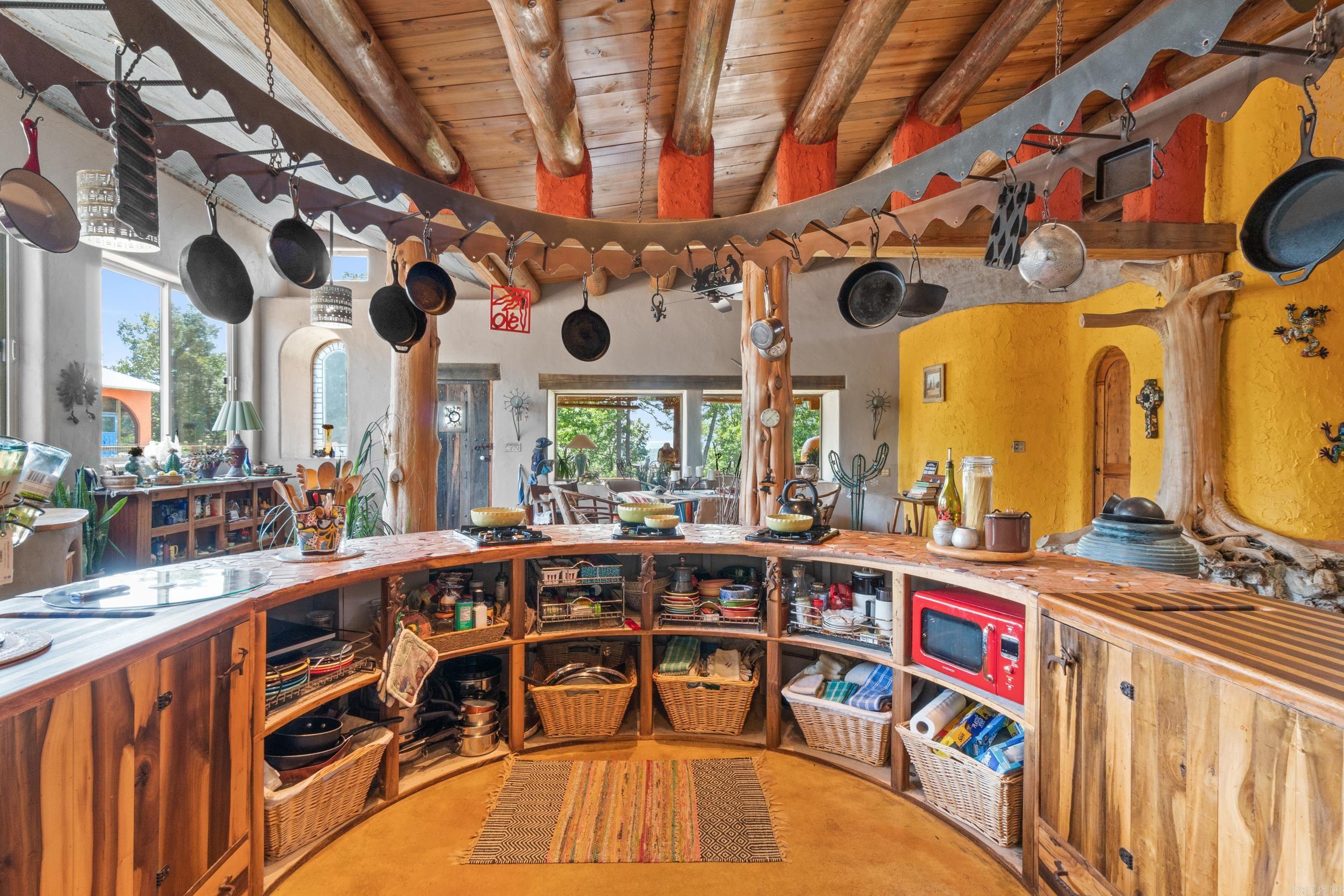 2115 Schnauzer Lane Harriet, AR 72639