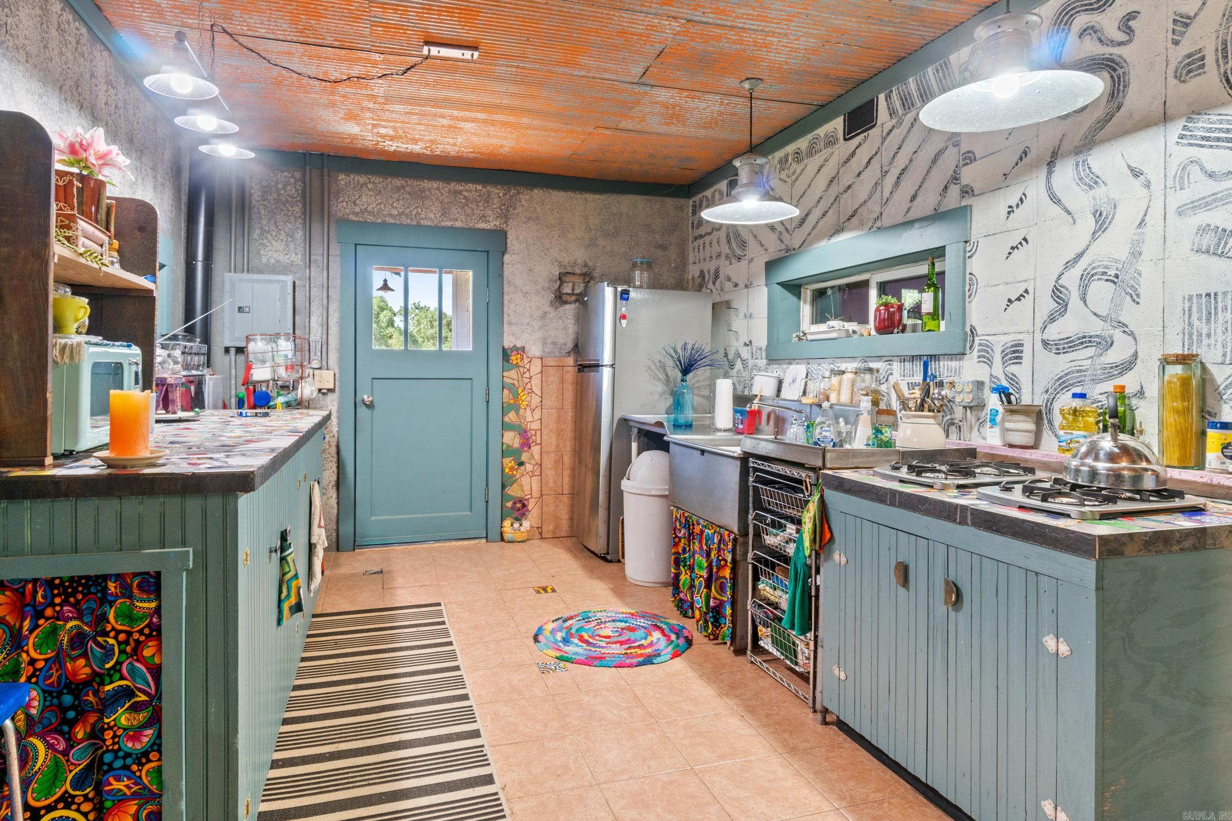 2115 Schnauzer Lane Harriet, AR 72639