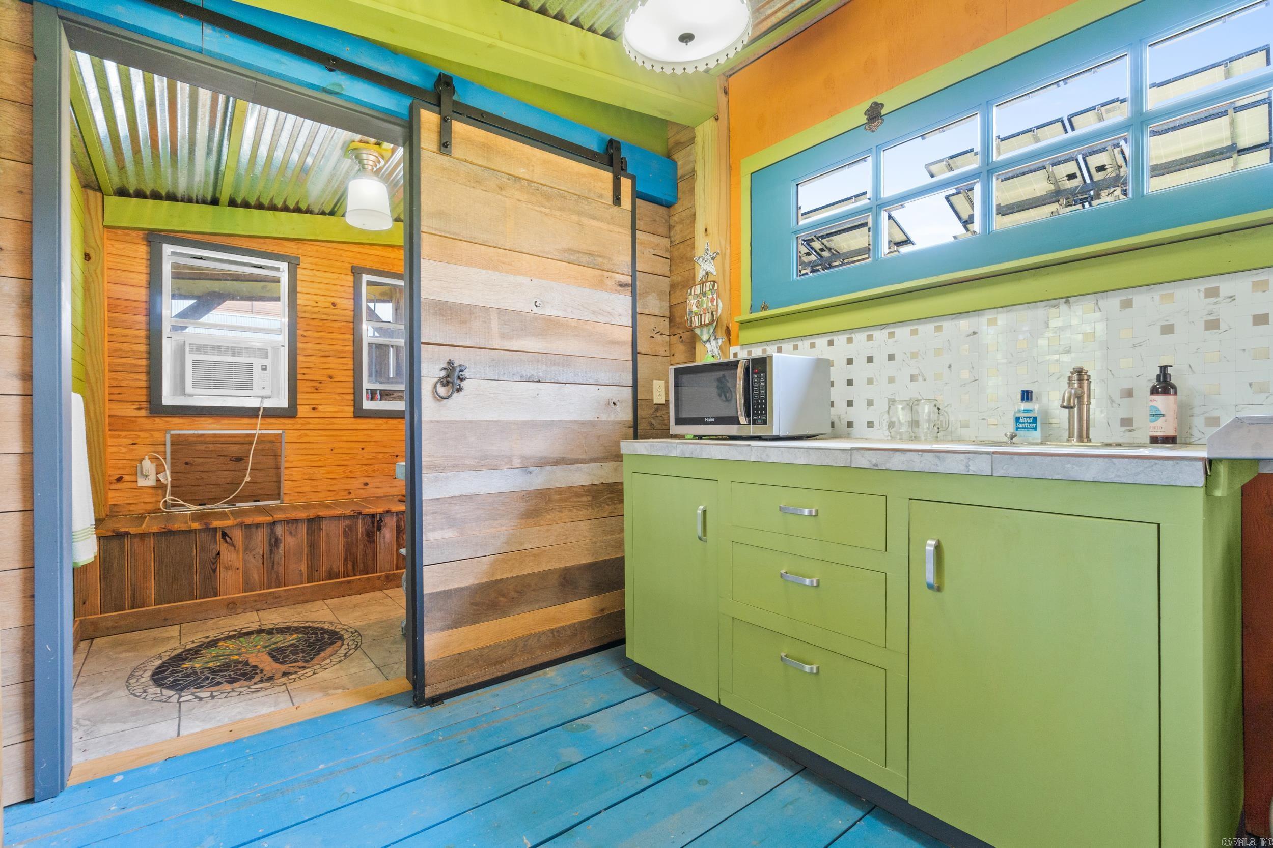 2115 Schnauzer Lane Harriet, AR 72639