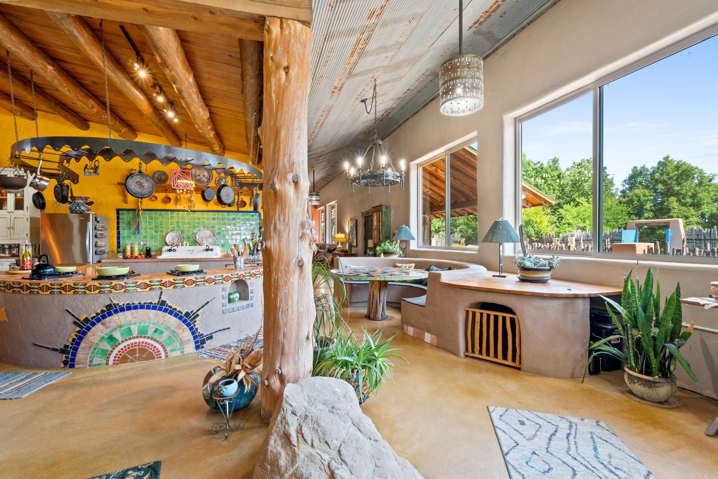 2115 Schnauzer Lane Harriet, AR 72639