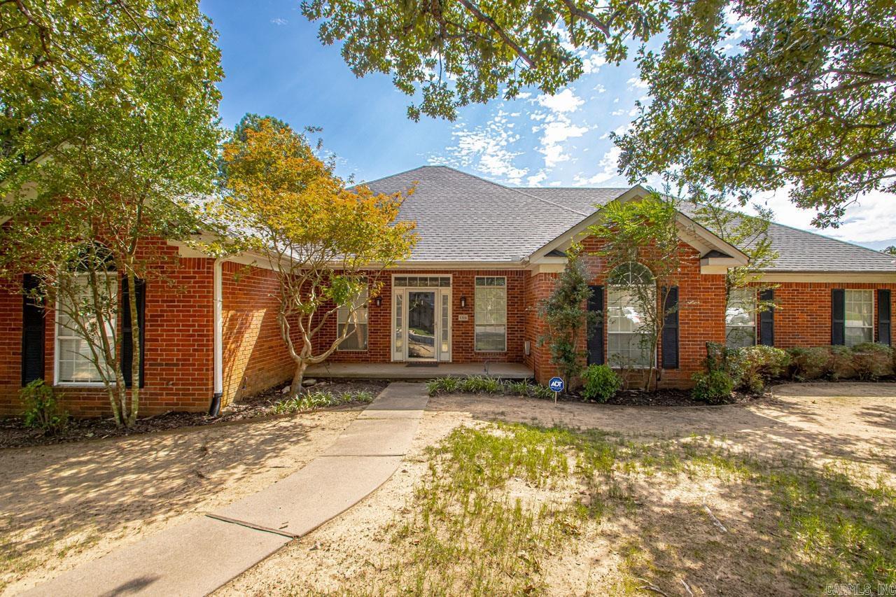 1314 Loyola Drive