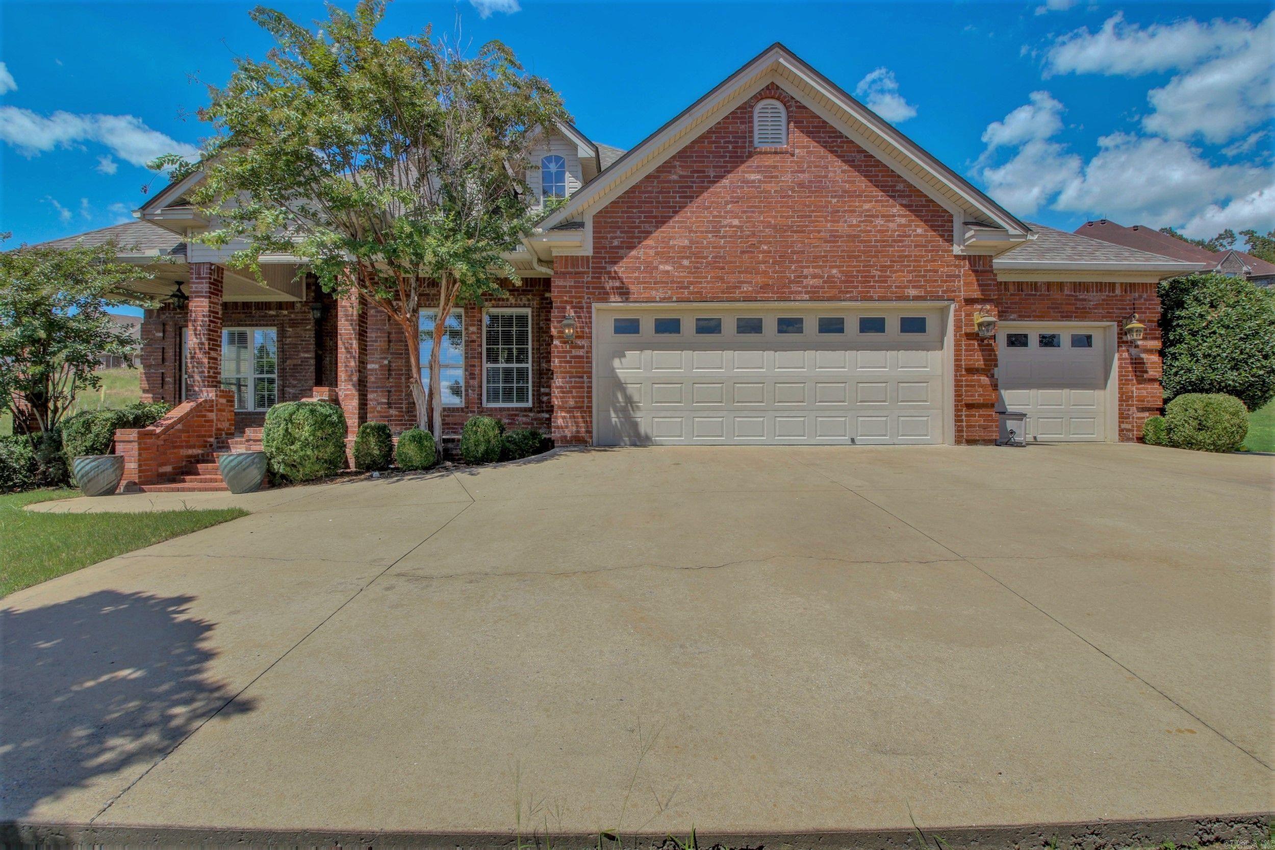 108 Oneida Way