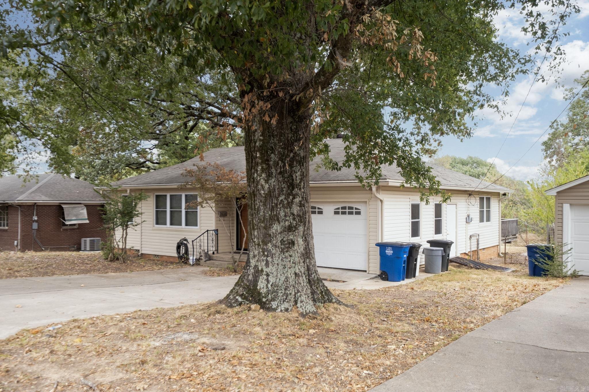 110 Parkview Drive — photo 3