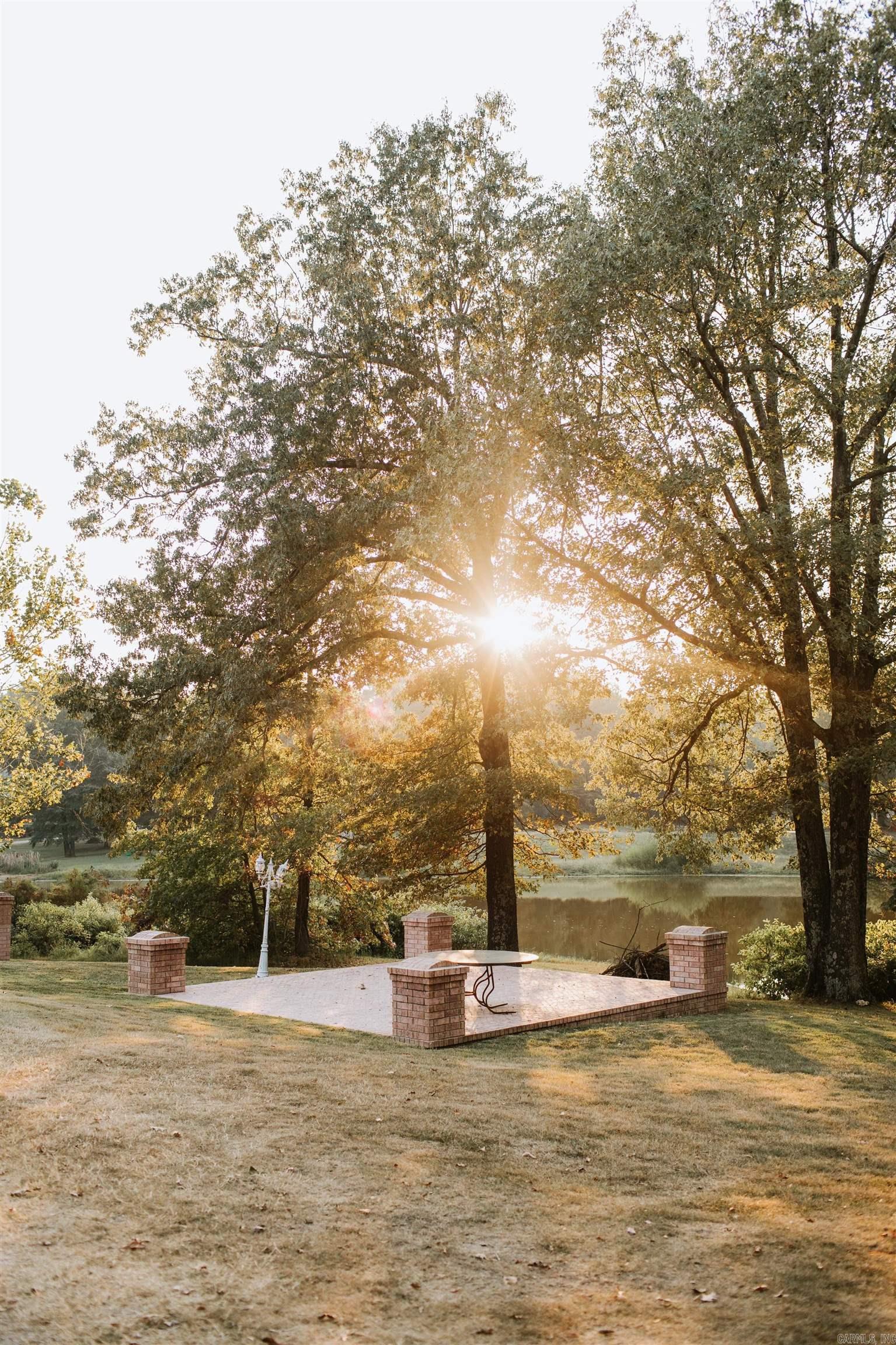 2121 Lakewood Drive Piggott, AR 72454