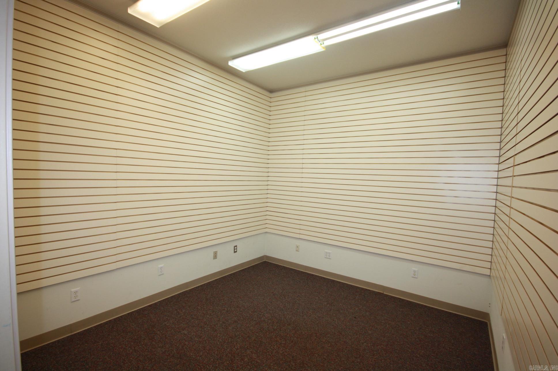 105 N Main  Nashville, AR