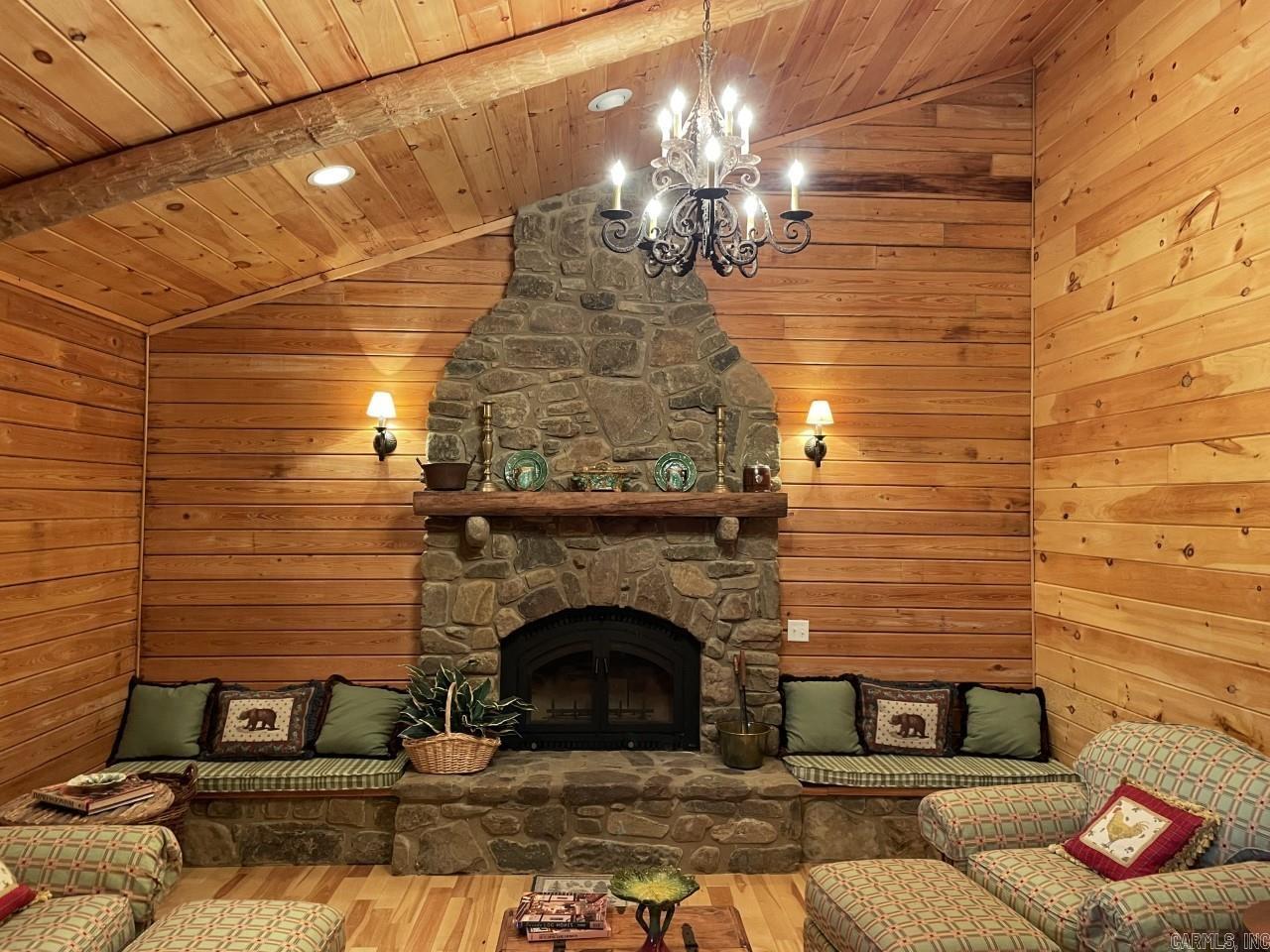 319 Salmon Lane Watson, OK 74963