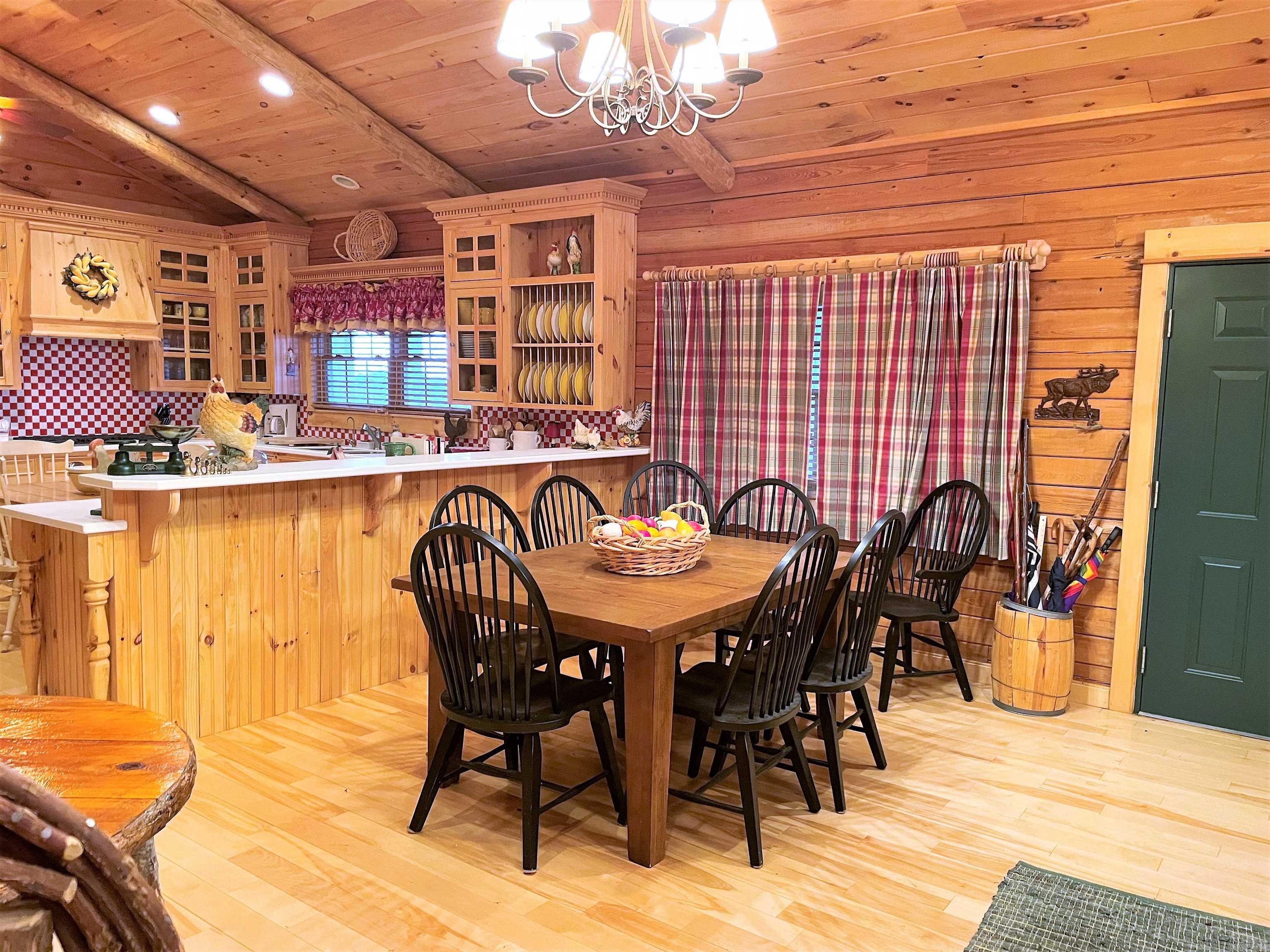 319 Salmon Lane Watson, OK 74963