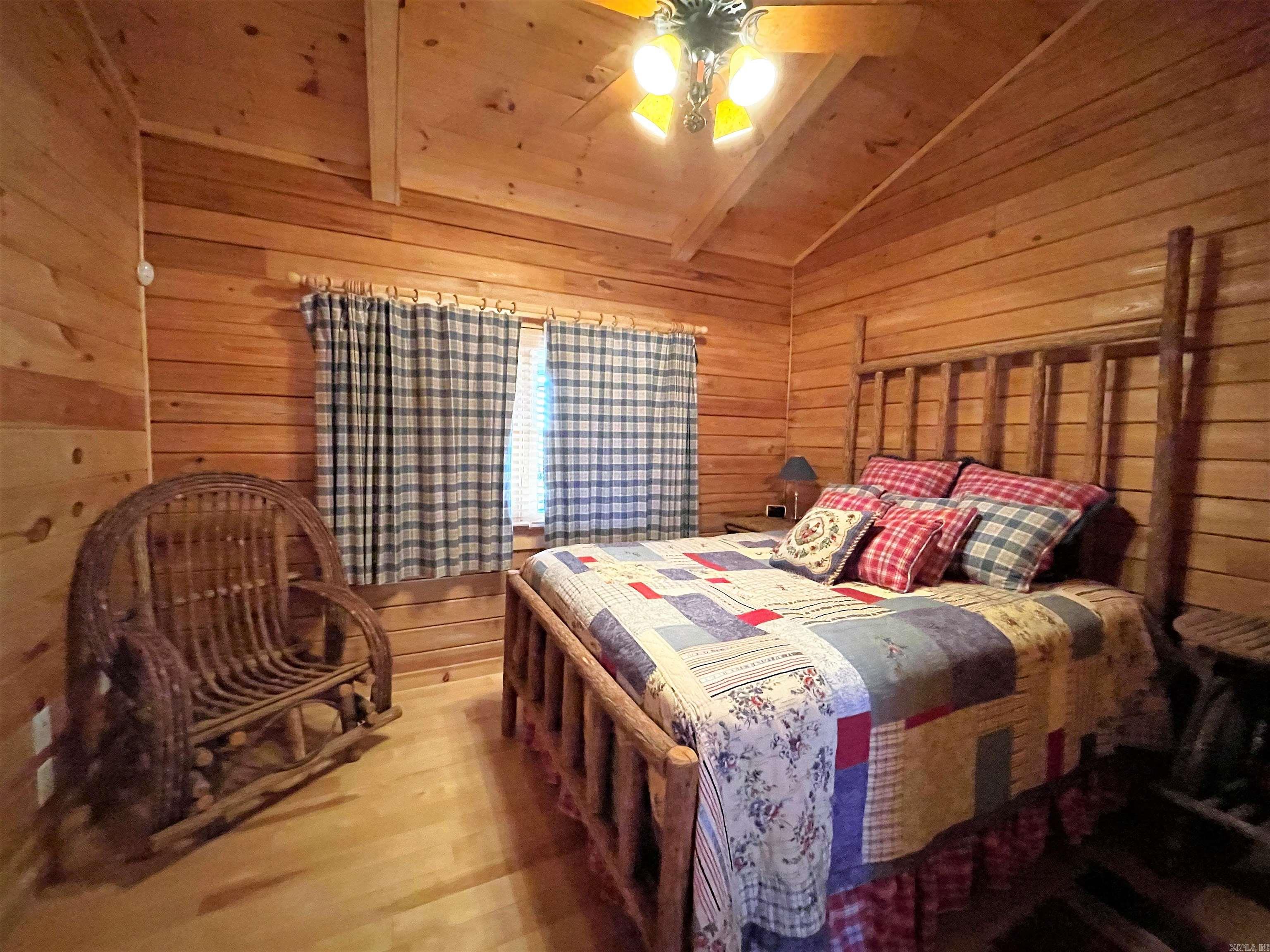 319 Salmon Lane Watson, OK 74963