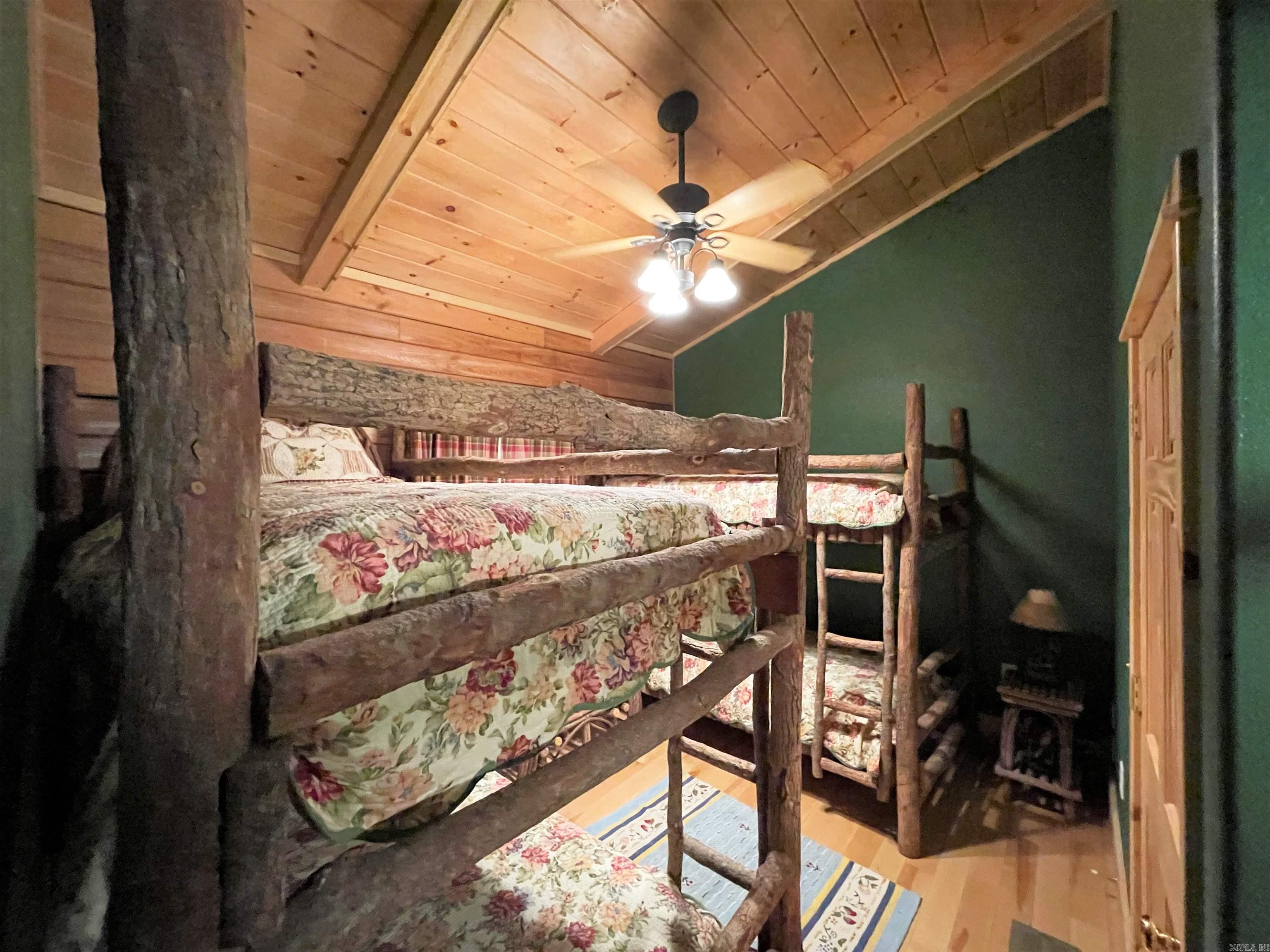 319 Salmon Lane Watson, OK 74963