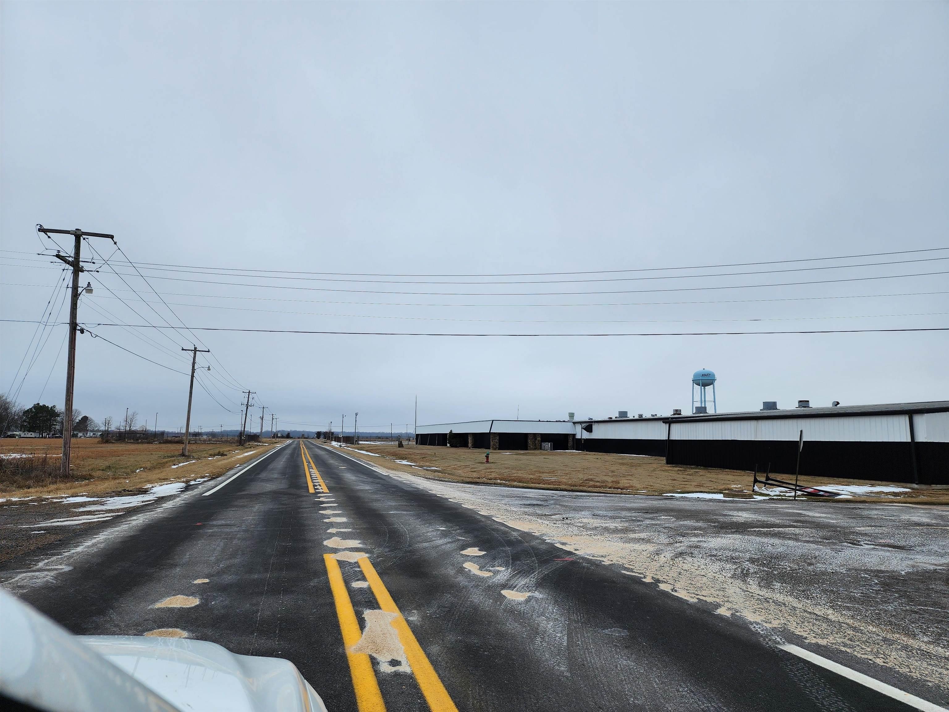 7301 Victory  Newport, AR